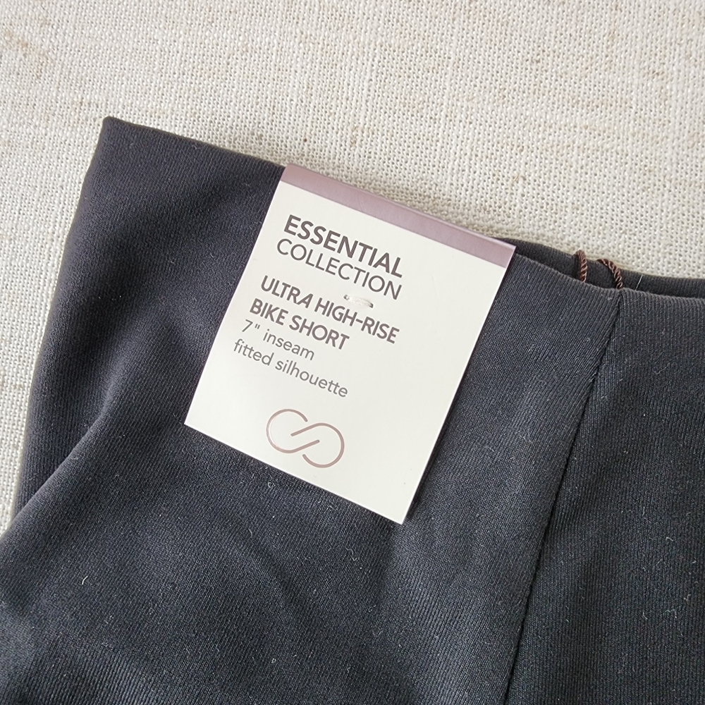 New Calia Ultra High Rise Bike Short